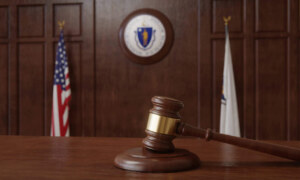 Judge blocks Trump’s international enrolment ban – Scholarsquare